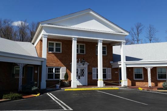 Governor House Inn Arlington/Falls Church Esterno foto