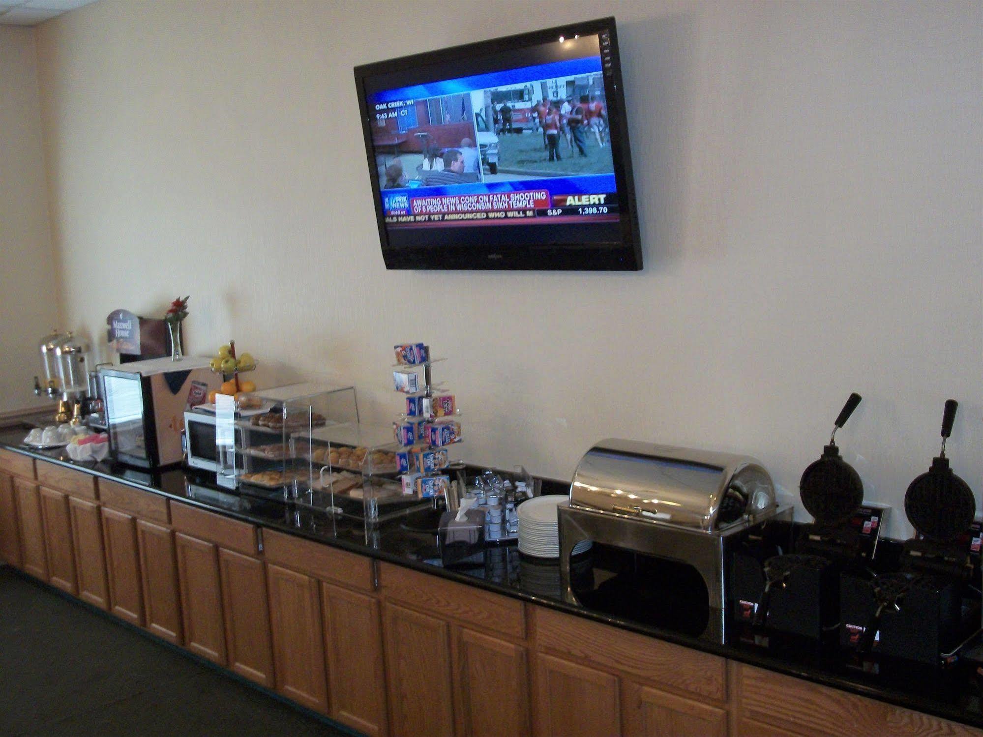 Governor House Inn Arlington/Falls Church Esterno foto